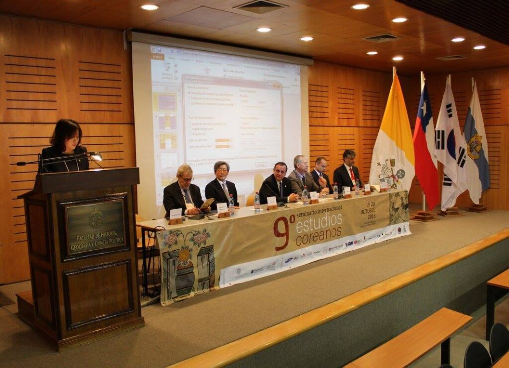 IX Seminario Internacional de Estudios Coreanos